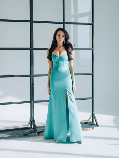 Starling Glamour Maxi Dress